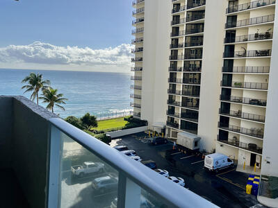 5440 N Ocean Drive, Riviera Beach, FL 33404