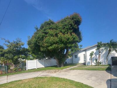 305 NW 4th Avenue, Delray Beach, FL 33444