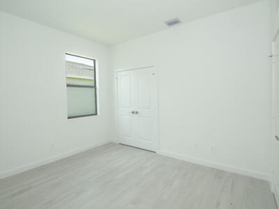 5929 SE Skyblue Circle, Stuart, FL 34997