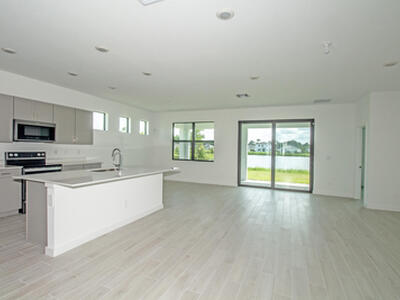 5929 SE Skyblue Circle, Stuart, FL 34997