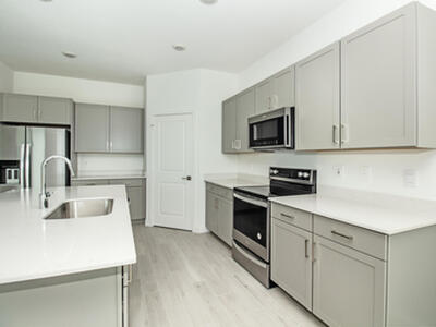 5929 SE Skyblue Circle, Stuart, FL 34997