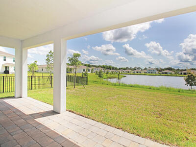 5929 SE Skyblue Circle, Stuart, FL 34997