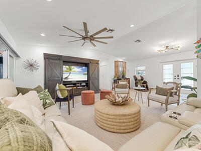 726 SE Seahouse Drive, Port Saint Lucie, FL 34983