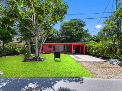 713 NE 17th Terrace, Fort Lauderdale, FL 33304