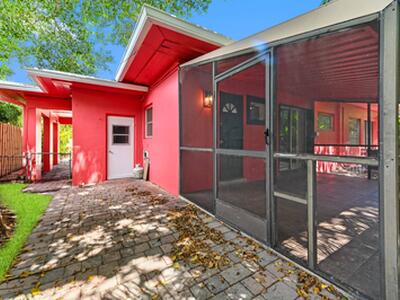 713 NE 17th Terrace, Fort Lauderdale, FL 33304