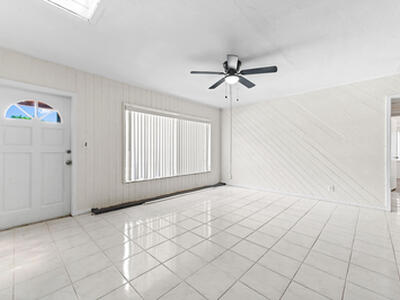 713 NE 17th Terrace, Fort Lauderdale, FL 33304