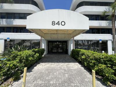 840 Us Highway 1