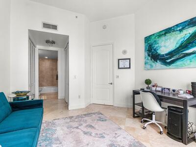 99 SE Mizner Boulevard, Boca Raton, FL 33432