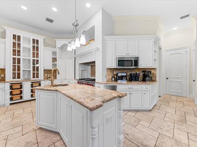 3030 NE 45th Street, Fort Lauderdale, FL 33308