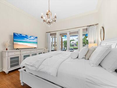 3030 NE 45th Street, Fort Lauderdale, FL 33308