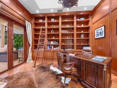 3030 NE 45th Street, Fort Lauderdale, FL 33308