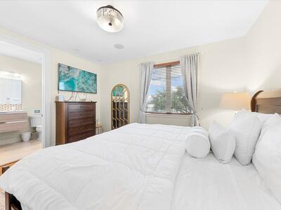 3030 NE 45th Street, Fort Lauderdale, FL 33308