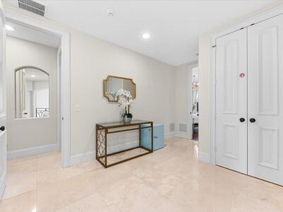 3030 NE 45th Street, Fort Lauderdale, FL 33308