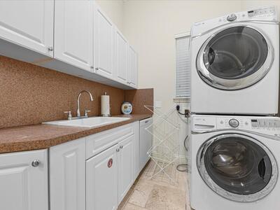 3030 NE 45th Street, Fort Lauderdale, FL 33308