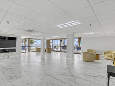 3301 S Ocean Boulevard, Highland Beach, FL 33487