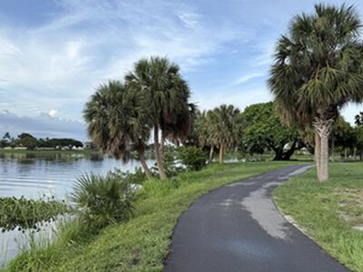 2102 Lake Osborne Drive, Lake Worth Beach, FL 33461