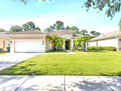 6809 Osage Circle, Greenacres, FL 33413