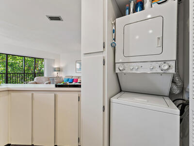 1605 S Us Highway 1, Jupiter, FL 33477