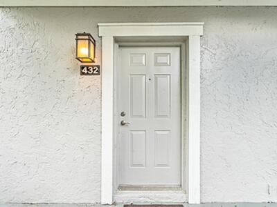 11863 Wimbledon Circle, Wellington, FL 33414