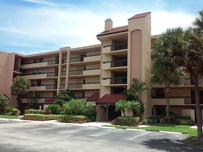 950 Egret Circle