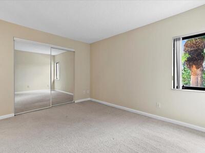 41 Uno Lago Drive, Juno Beach, FL 33408