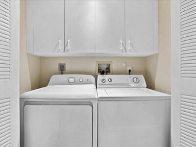 41 Uno Lago Drive, Juno Beach, FL 33408