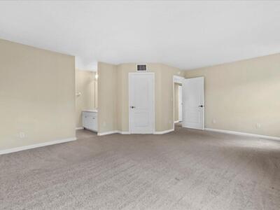 41 Uno Lago Drive, Juno Beach, FL 33408