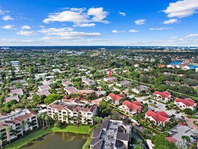 41 Uno Lago Drive, Juno Beach, FL 33408