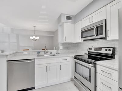 14895 Builtmore Way, Delray Beach, FL 33446