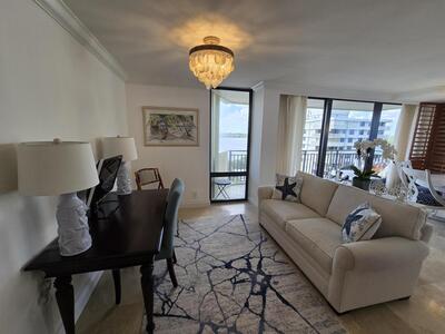 5460 N Ocean Drive, Riviera Beach, FL 33404