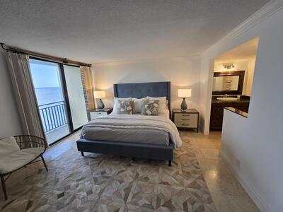 5460 N Ocean Drive, Riviera Beach, FL 33404