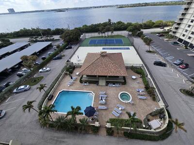 5460 N Ocean Drive, Riviera Beach, FL 33404