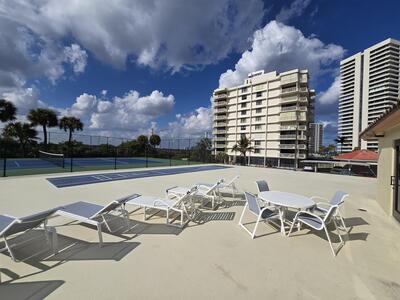 5460 N Ocean Drive, Riviera Beach, FL 33404