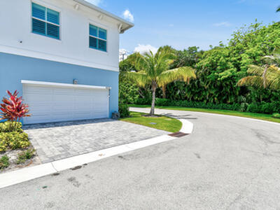 4650 SE Manatee Way, Stuart, FL 34997