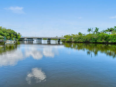 4650 SE Manatee Way, Stuart, FL 34997