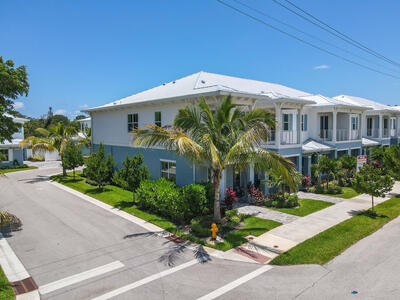 4650 SE Manatee Way, Stuart, FL 34997