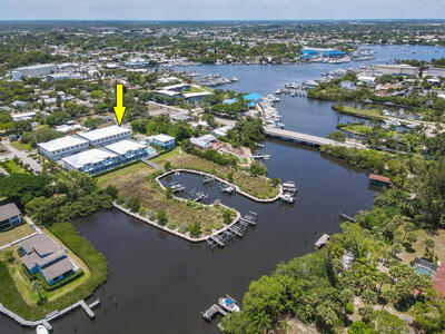 4650 SE Manatee Way, Stuart, FL 34997