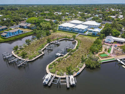 4650 SE Manatee Way, Stuart, FL 34997