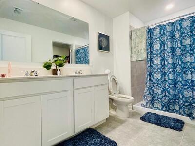 639 Daring Drive, Davenport, FL 33837