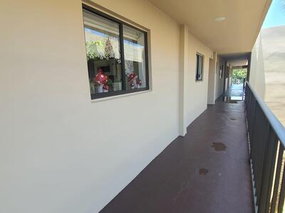 5220 Las Verdes Circle, Delray Beach, FL 33484