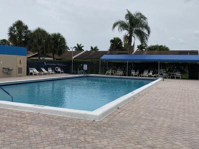 5220 Las Verdes Circle, Delray Beach, FL 33484