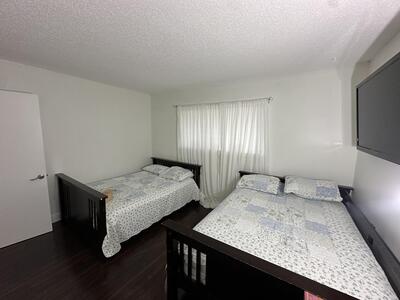 5220 Las Verdes Circle, Delray Beach, FL 33484