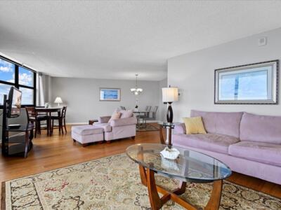 5420 N Ocean Drive, Singer Island, FL 33404