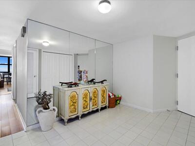 5420 N Ocean Drive, Singer Island, FL 33404