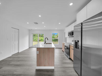 382 Mcarthur Boulevard, Lehigh Acres, FL 33974