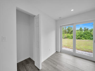 382 Mcarthur Boulevard, Lehigh Acres, FL 33974