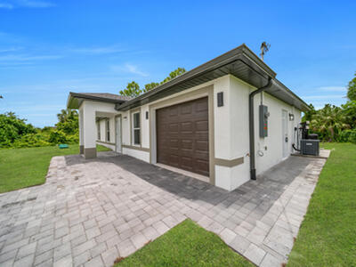 382 Mcarthur Boulevard, Lehigh Acres, FL 33974