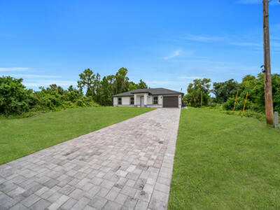 382 Mcarthur Boulevard, Lehigh Acres, FL 33974