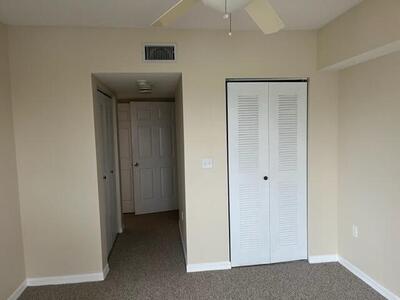 1590 S 42nd Circle, Vero Beach, FL 32967