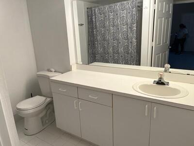 1590 S 42nd Circle, Vero Beach, FL 32967